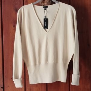 Express long or 3/4 sleeve top